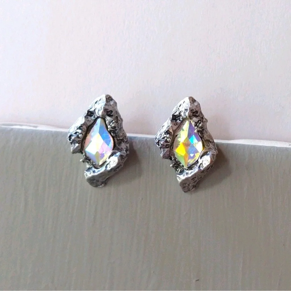 Crystal Stud Earrings Silver - Picture 11 of 16